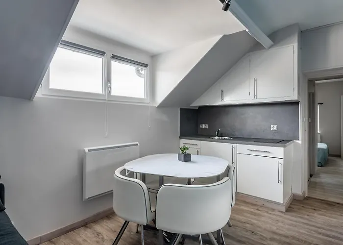 Joli - 4min A Pieds De La דירה