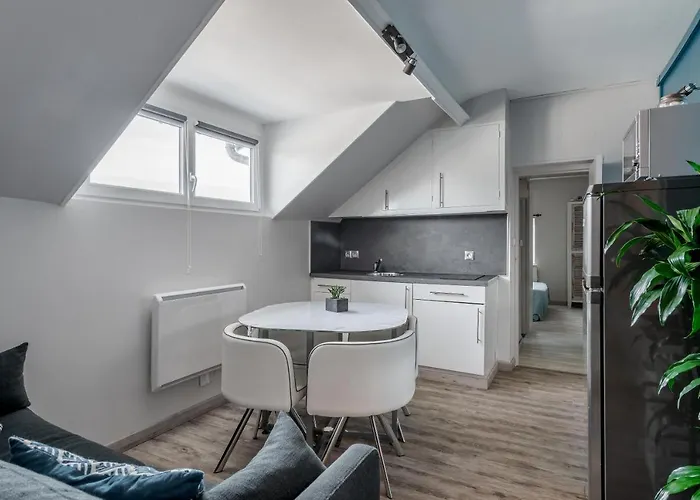 Joli - 4min A Pieds De La * אסנלס